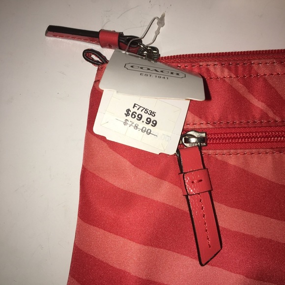 Coach cosmetic/makeup bag - Picture 2 of 3